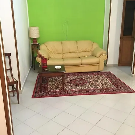 Privato In Centro Ad